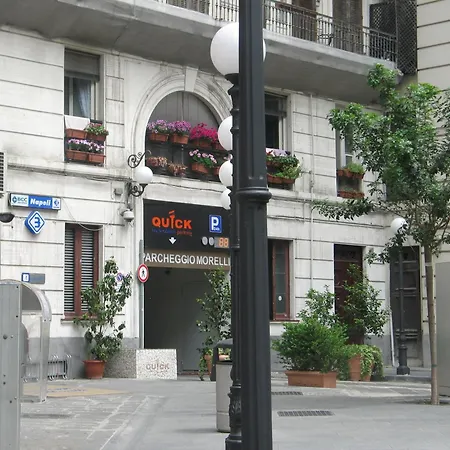 Oda ve Kahvaltı Bed Morelli 49 , Chiaia Napoli