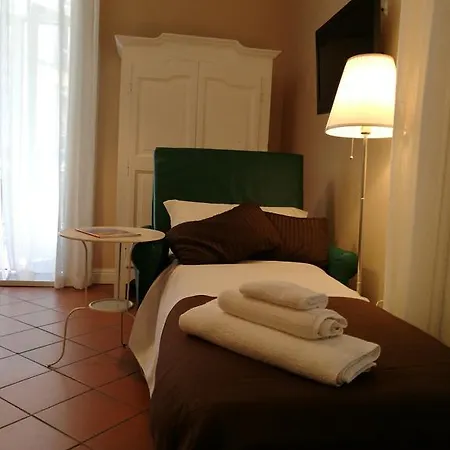 Bed Morelli 49 , Chiaia Nápoles