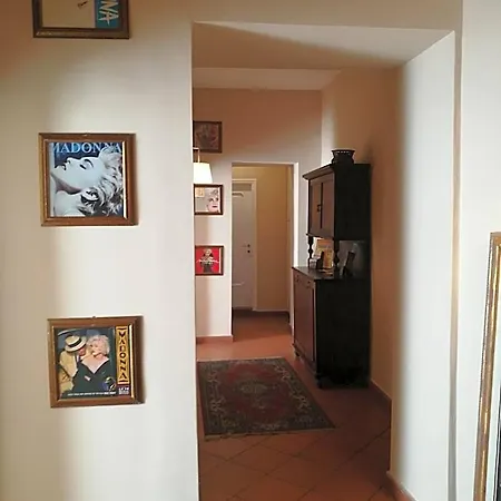 Bed Morelli 49 , Chiaia Neapol