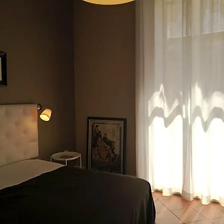 Bed Morelli 49 , Chiaia 那不勒斯