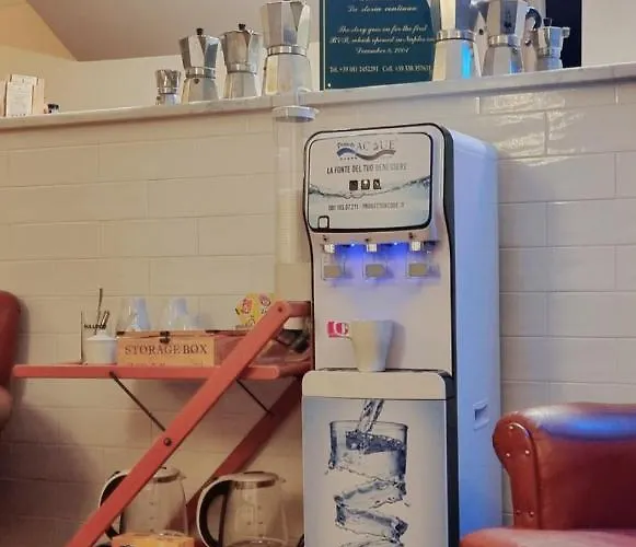 Bed and Breakfast Bed Morelli 49 , Chiaia 4*