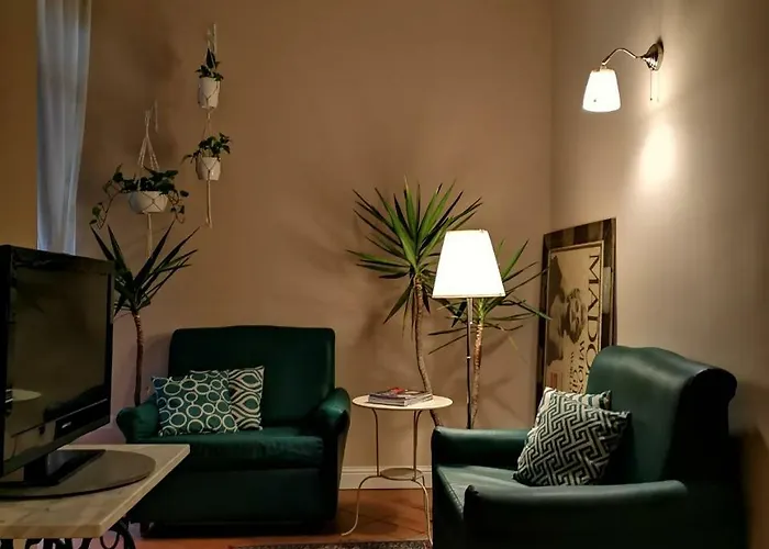 Bed Morelli 49 , Chiaia Bed and Breakfast