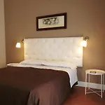 Bed Morelli 49 , Chiaia Alojamento de Acomodação e Pequeno-almoço 4*
