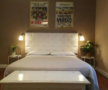 Bed Morelli 49 , Chiaia 4* Neapol