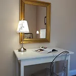 Bed Morelli 49 , Chiaia