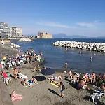 Bed & Breakfast Bed Morelli 49 , Chiaia