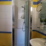 Bed & Breakfast Bed Morelli 49 , Chiaia
